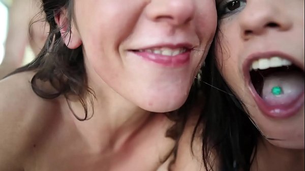 Yaponya sekslari lezbi video skachat