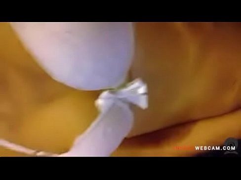 Фото огромных предметов в вагине